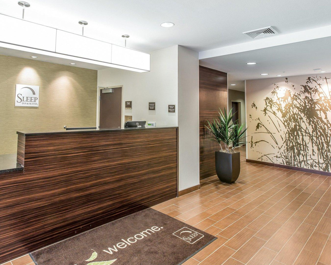 Quality Inn Decatur River City