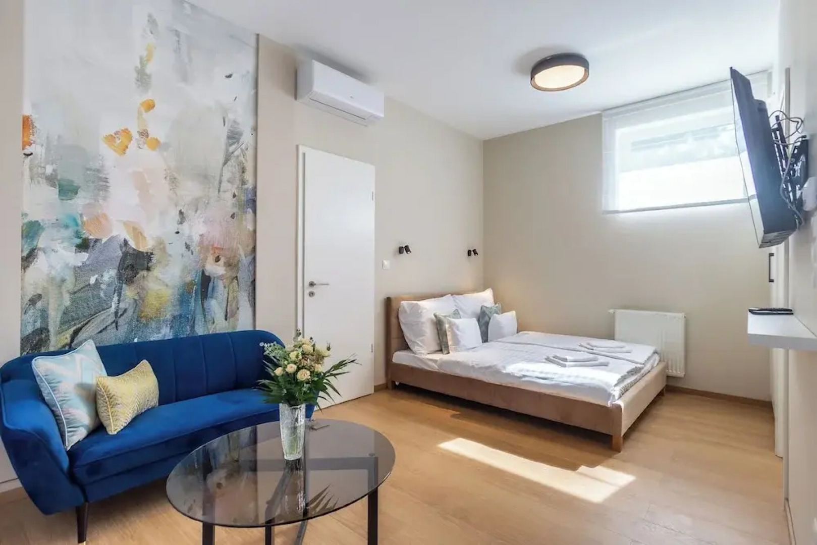 Nemes Apartment The Petite