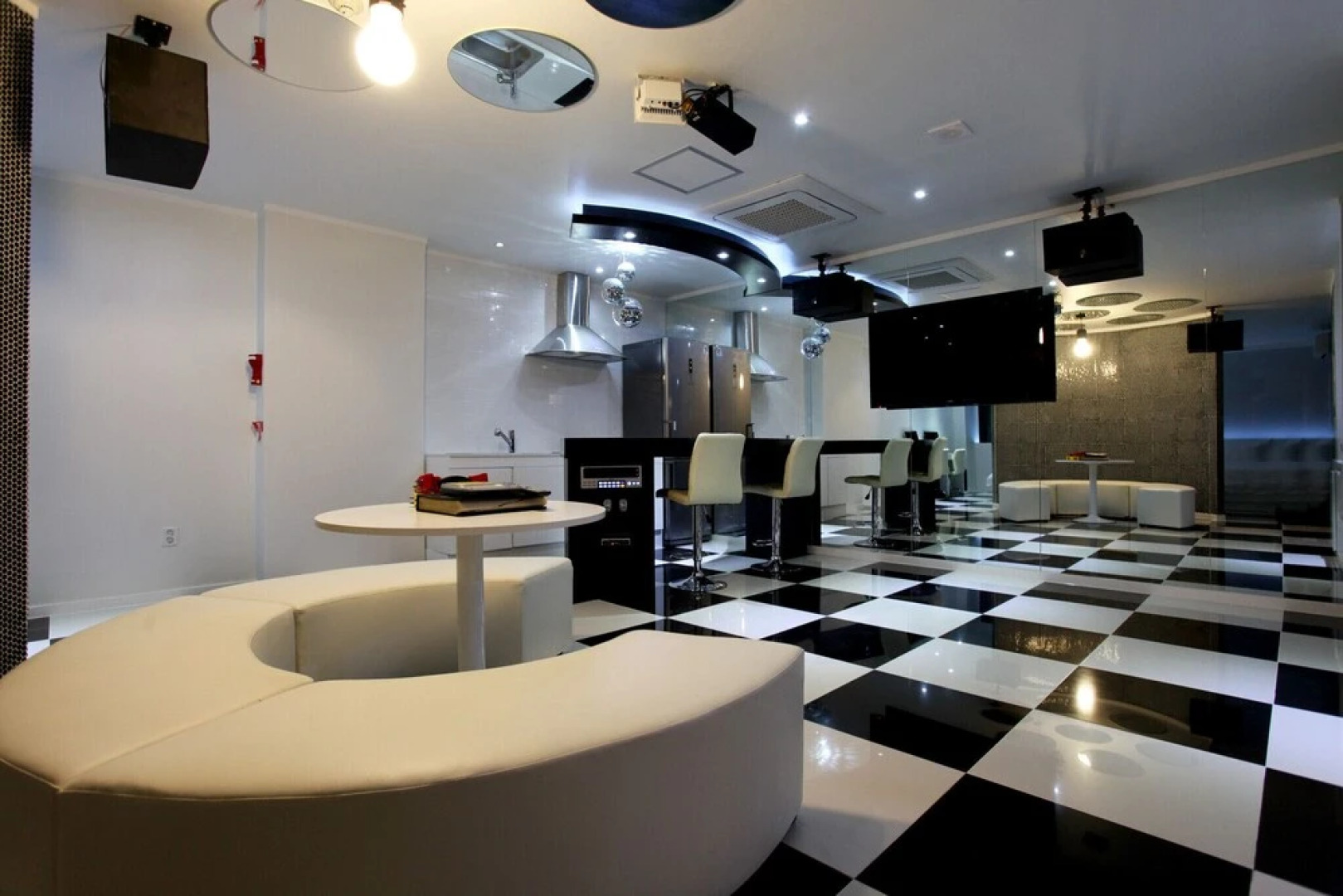 Suwon Ingye Goyu Hotel