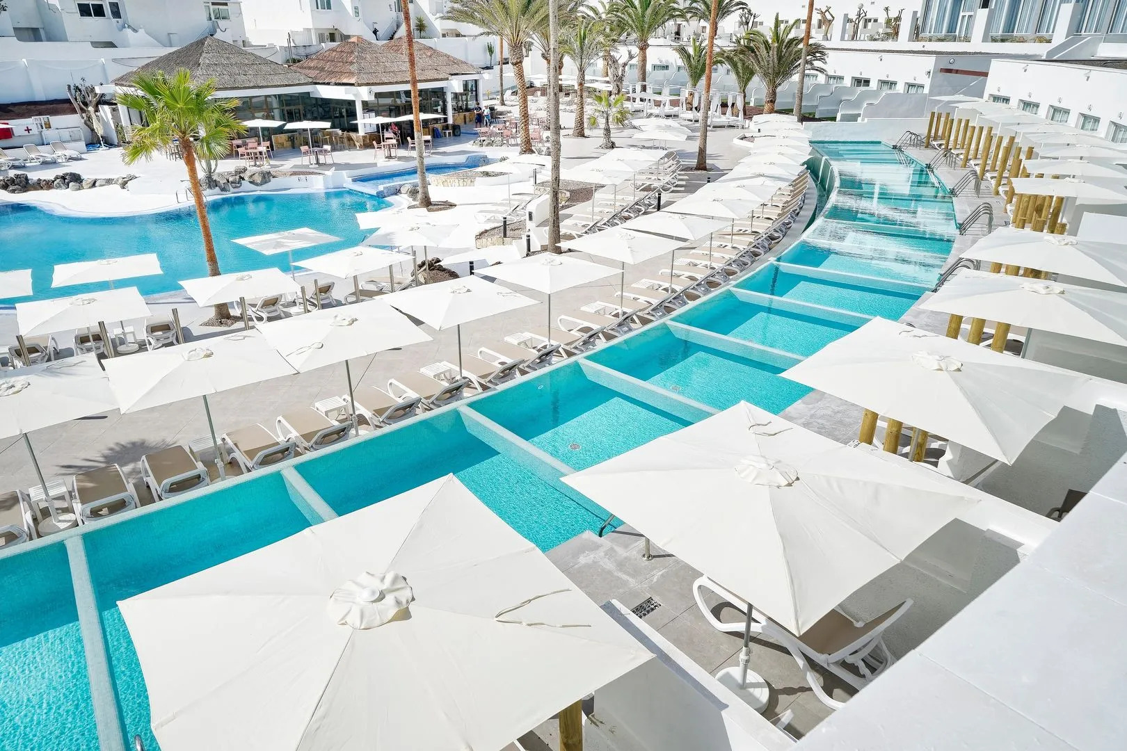 Отель BLUESEA Golden Beach