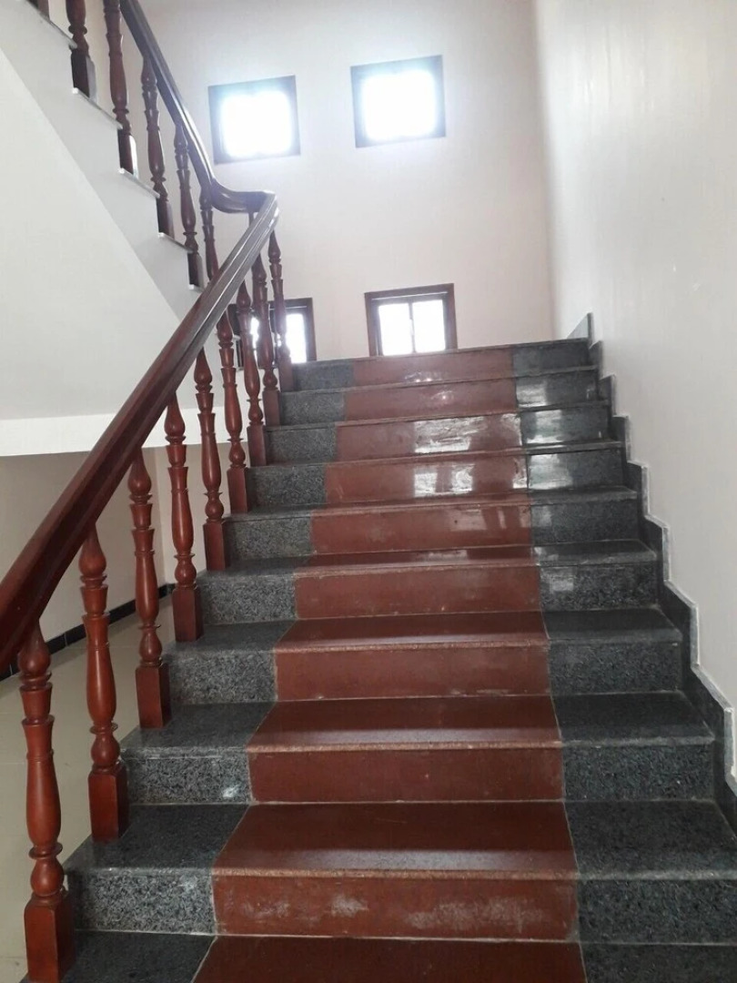 Con Dao Tan Son Nhat Hotel