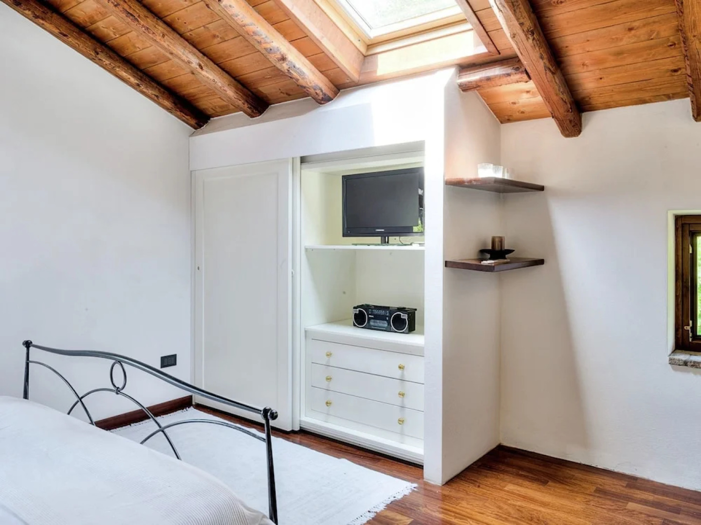 Apartment in Costermano With Garden, Sauna, Swimming Pool