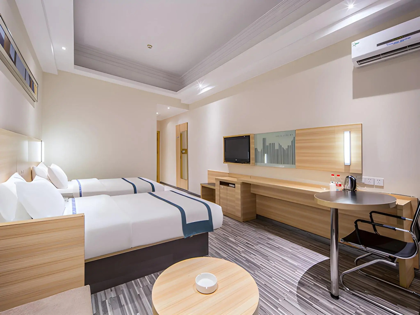 城市便捷酒店(珠海海滨泳场店)