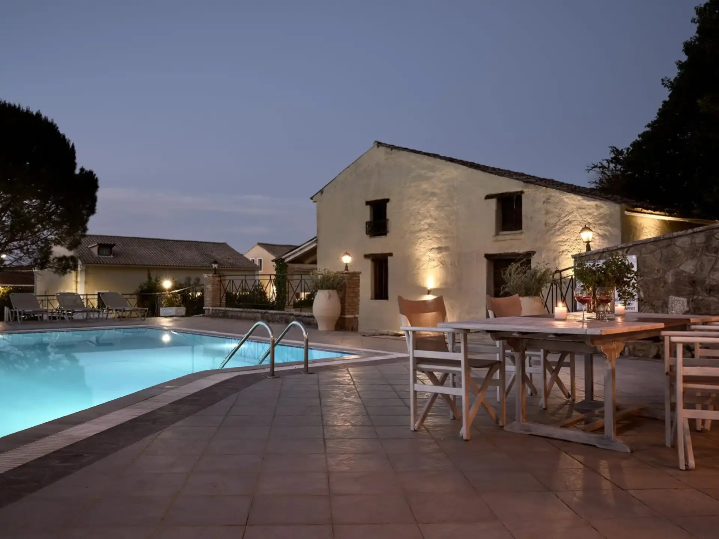 Razis Apartments
