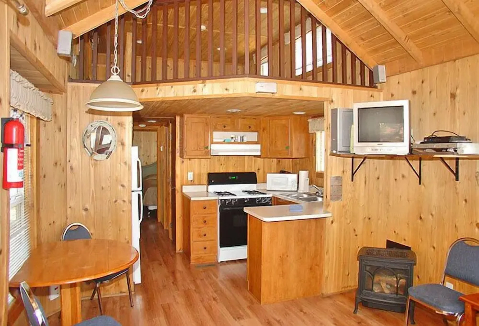 Idyllwild RV Resort - Caravan Park