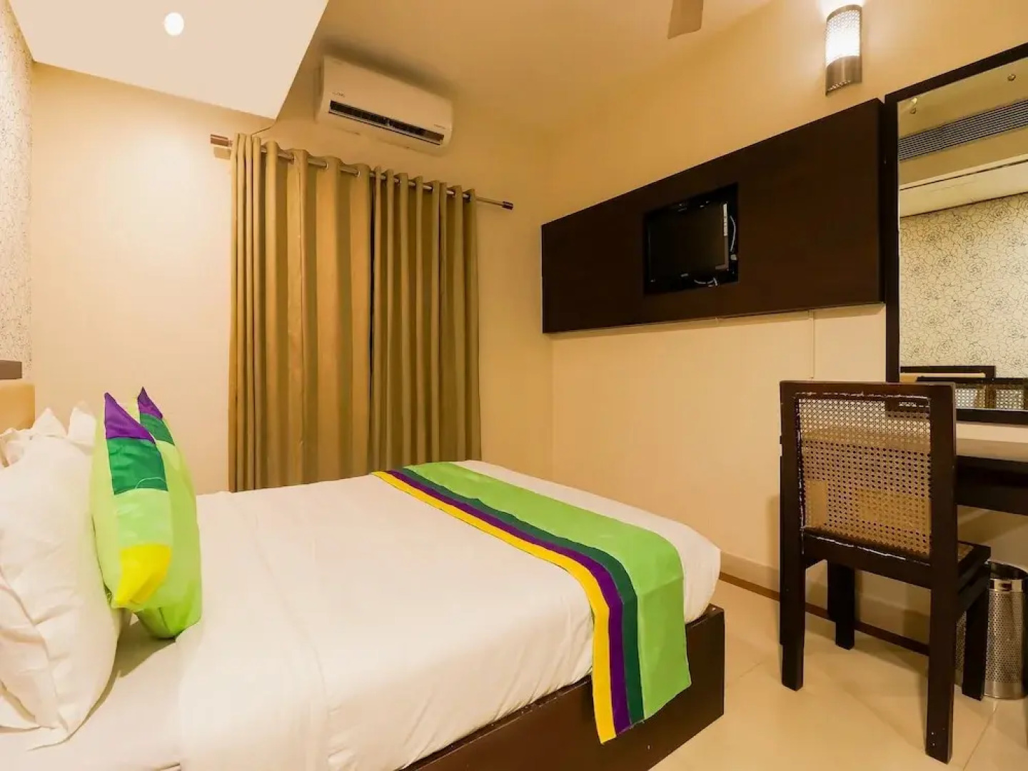 Time Square by Treebo