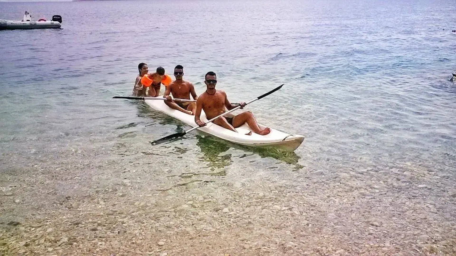 Kalemi's Beachside Hotel