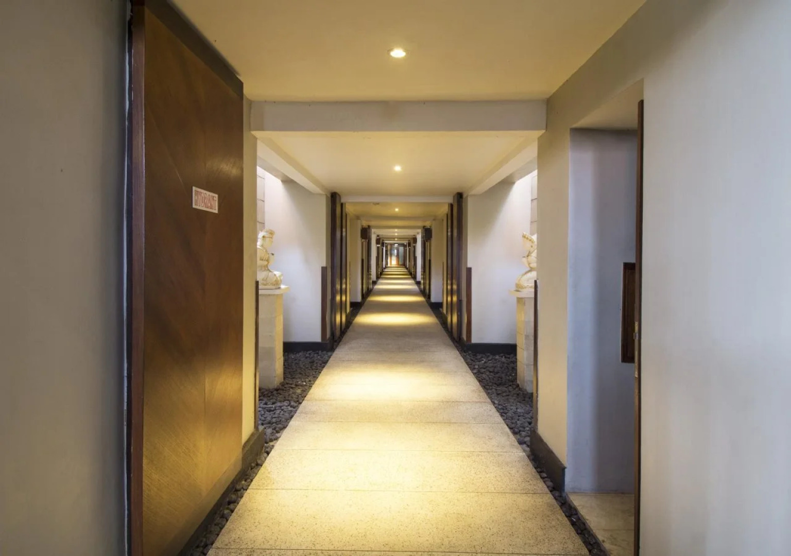 Курорт Ramayana Suites & Resort