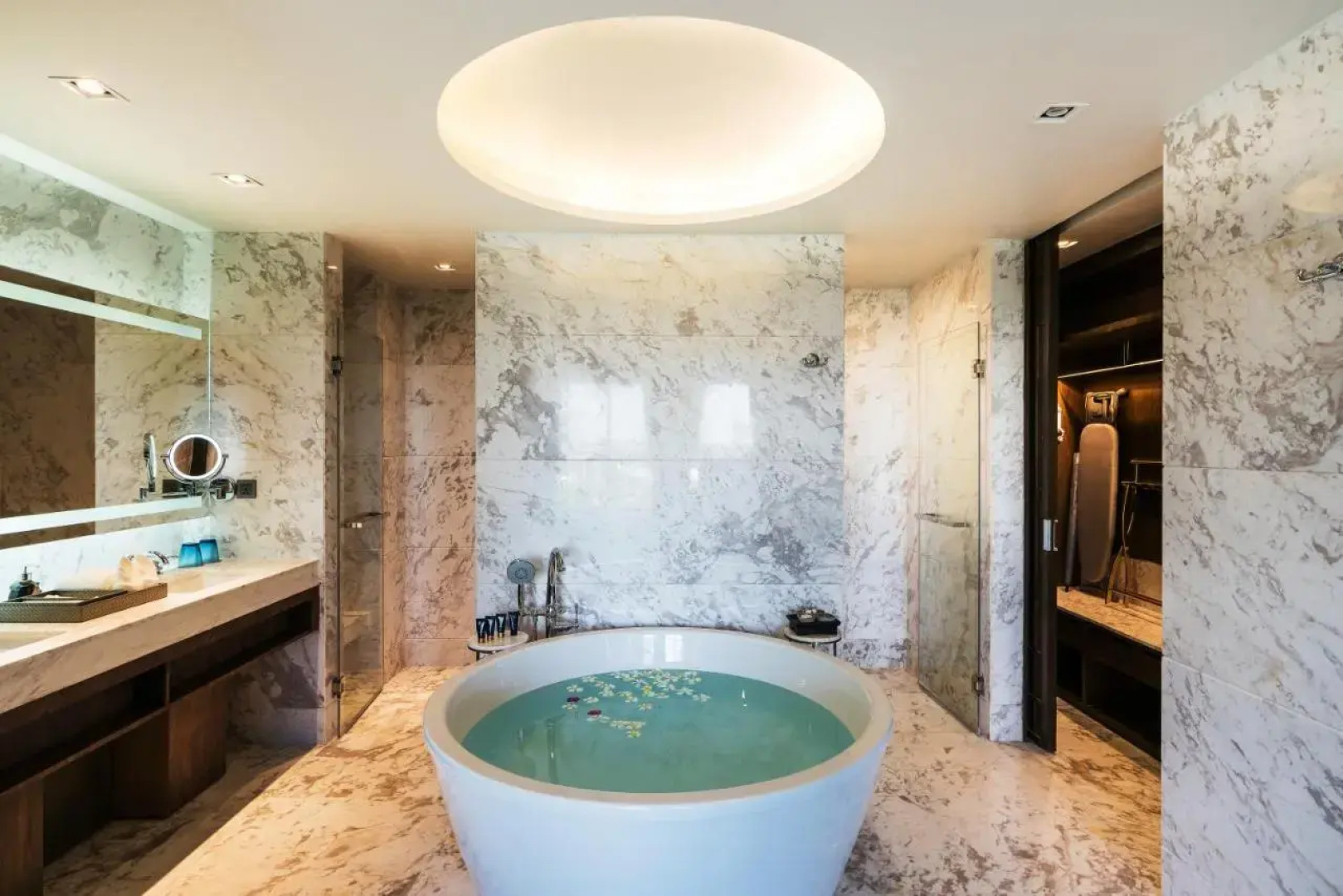 Divalux Resort & Spa Bangkok, Suvarnabhumi Airport