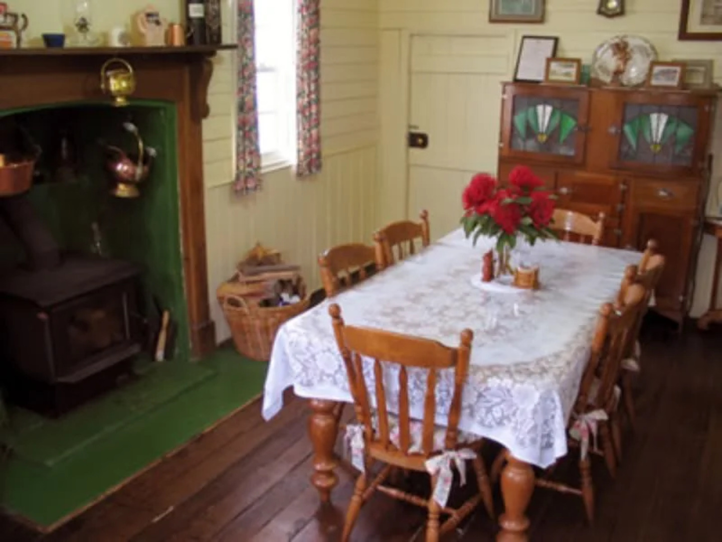 Angel's Aisle Cottages