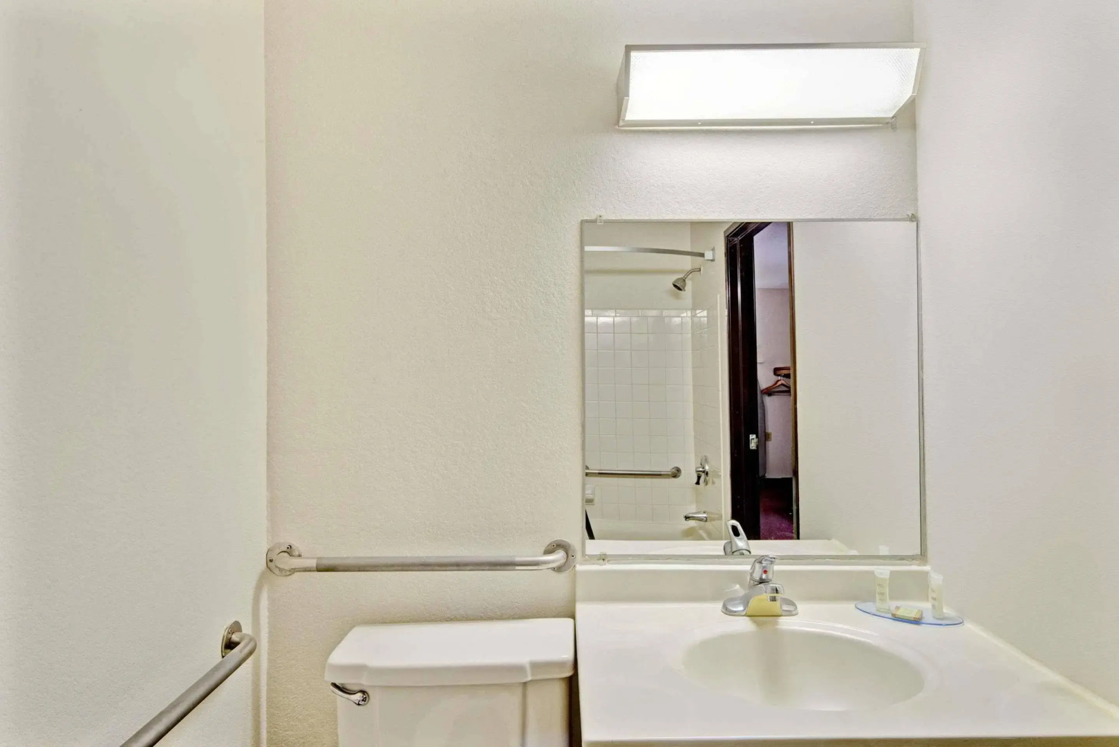 The Covered Bridge Inn