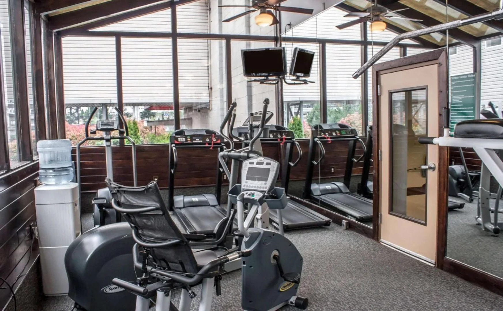 SureStay Hotel by Best Western SeaTac Airport North