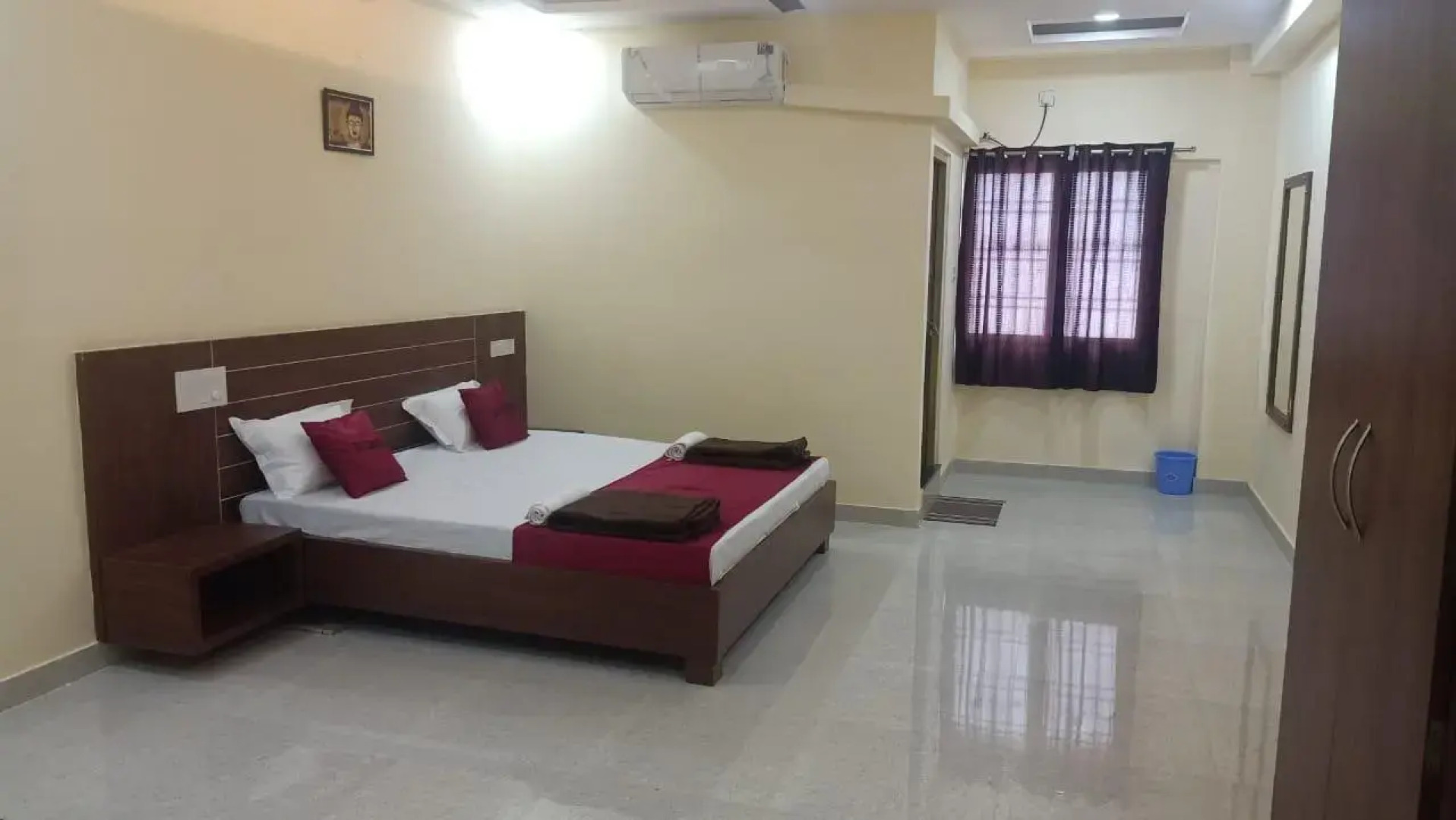 CAPITAL O 82703 Sai Comforts