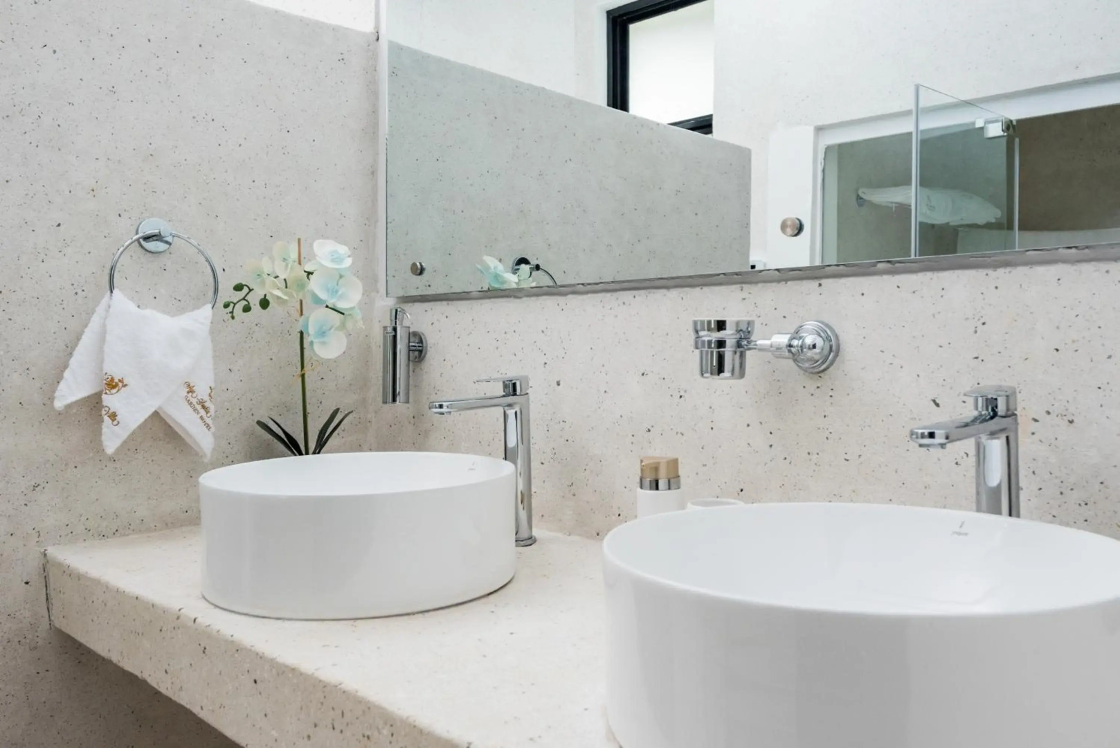 Aya Sophia Villa Garden Hotel