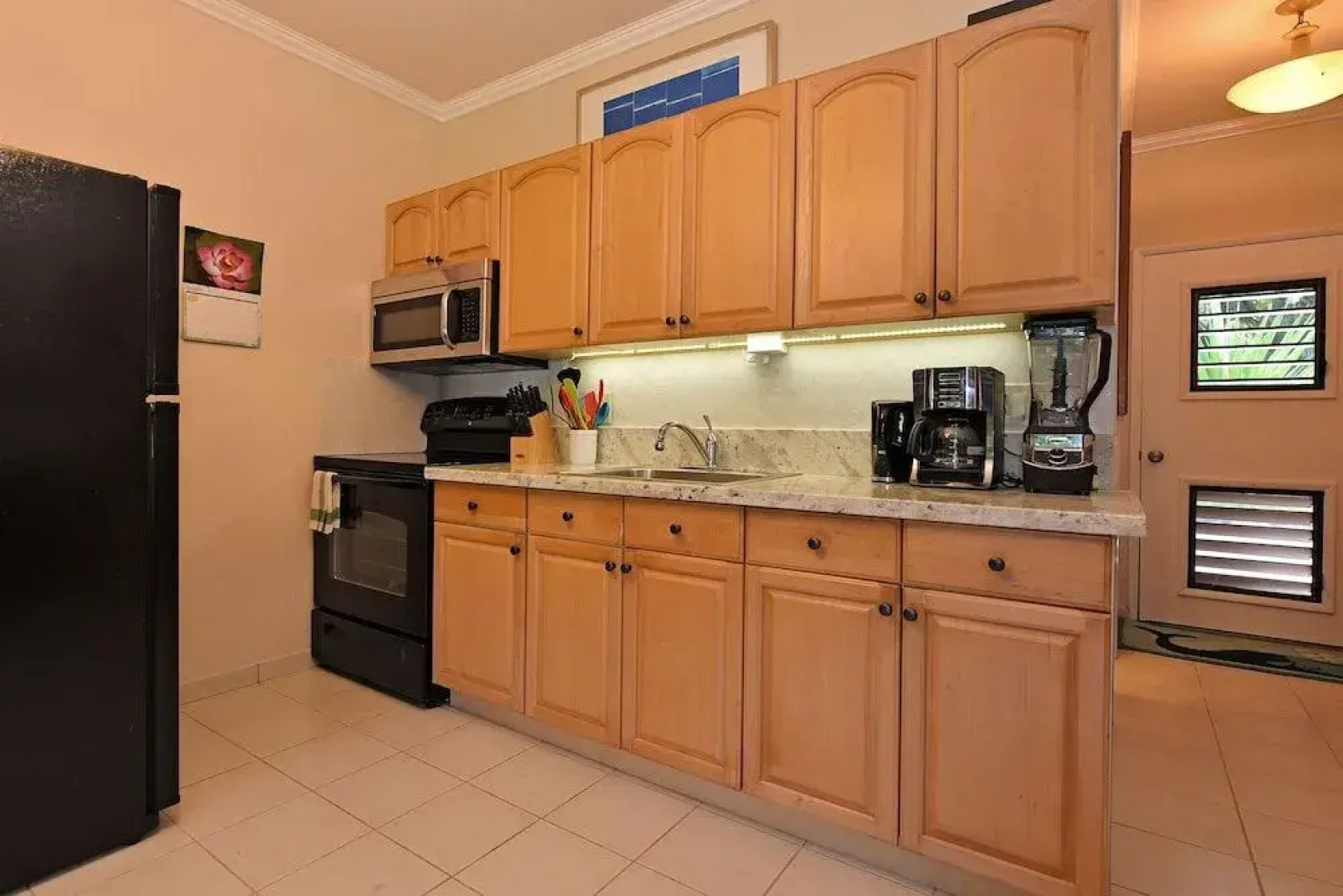 Pohailani 131 by RedAwning