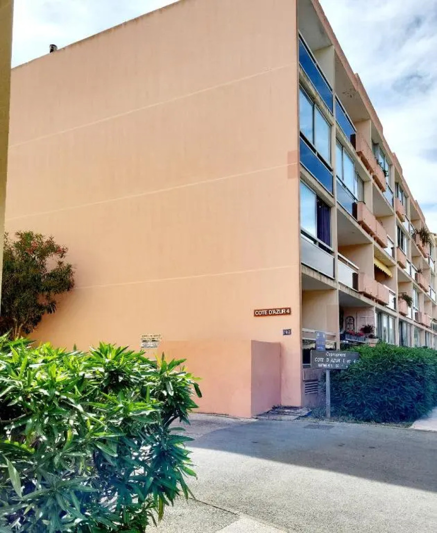 Le studio TAHITI 4 pers 600m de la plage la favière