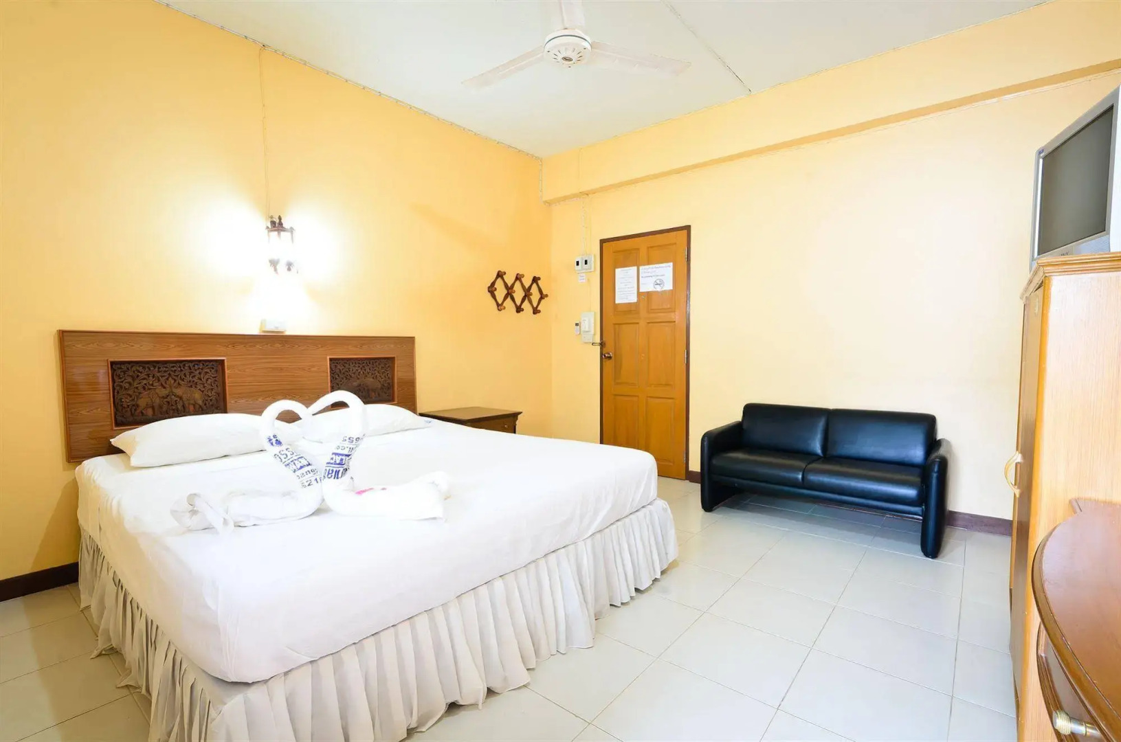 Sananwan Beach B&B