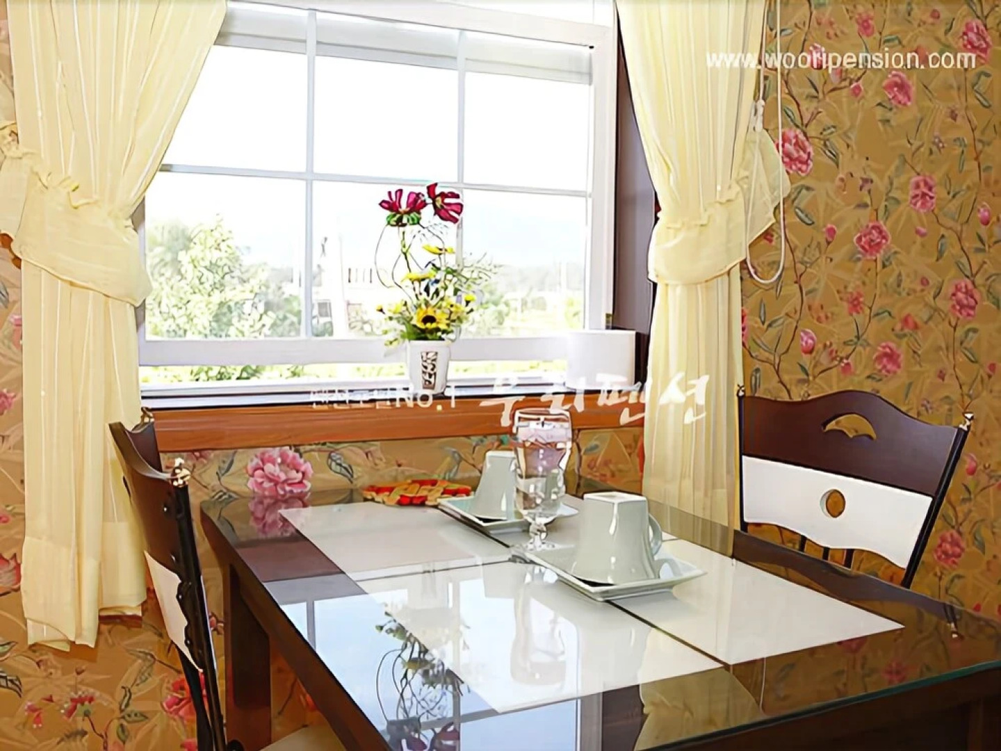 Yangpyeong Silver River Pension