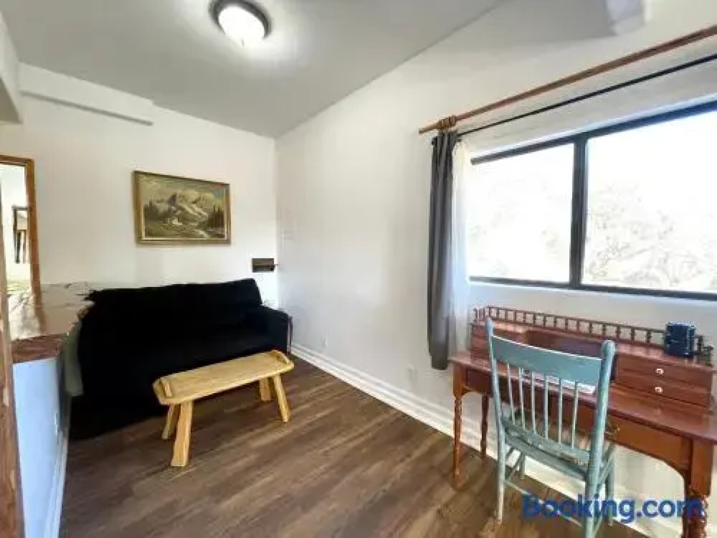 Sierra Mountain Lodge