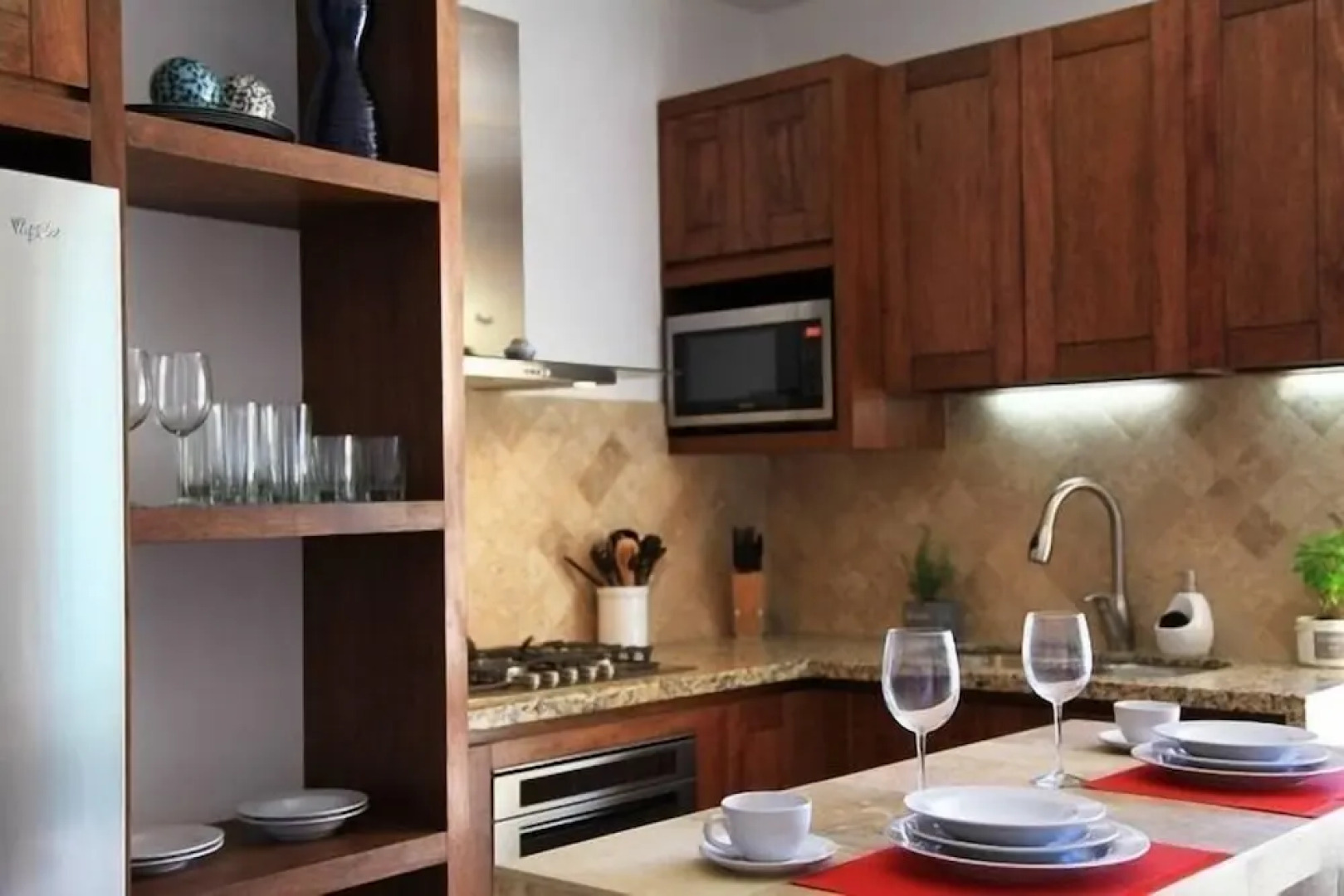 Romantic Zone V177 Studio