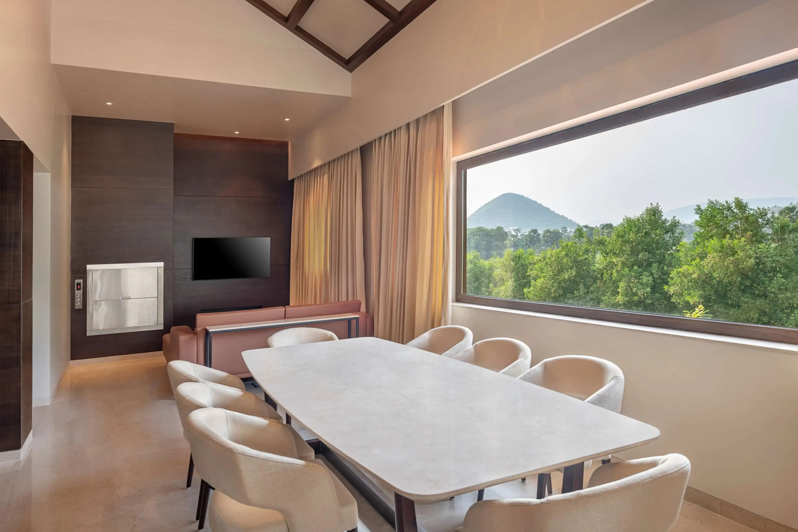 Radisson Blu Resort, Vishakhapatnam