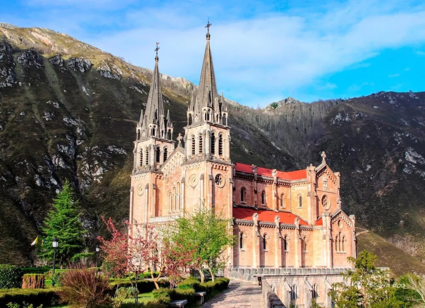 Casa Rural Santu Colás