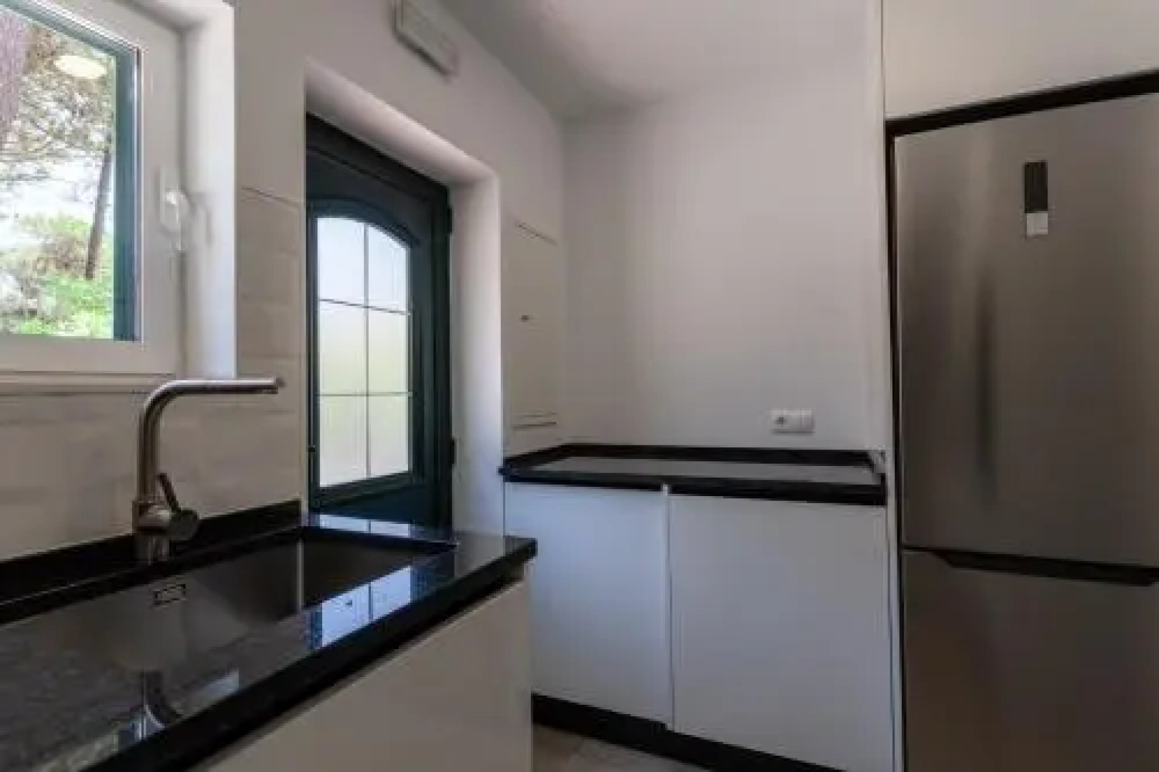 Ocean, Pines and Mountain