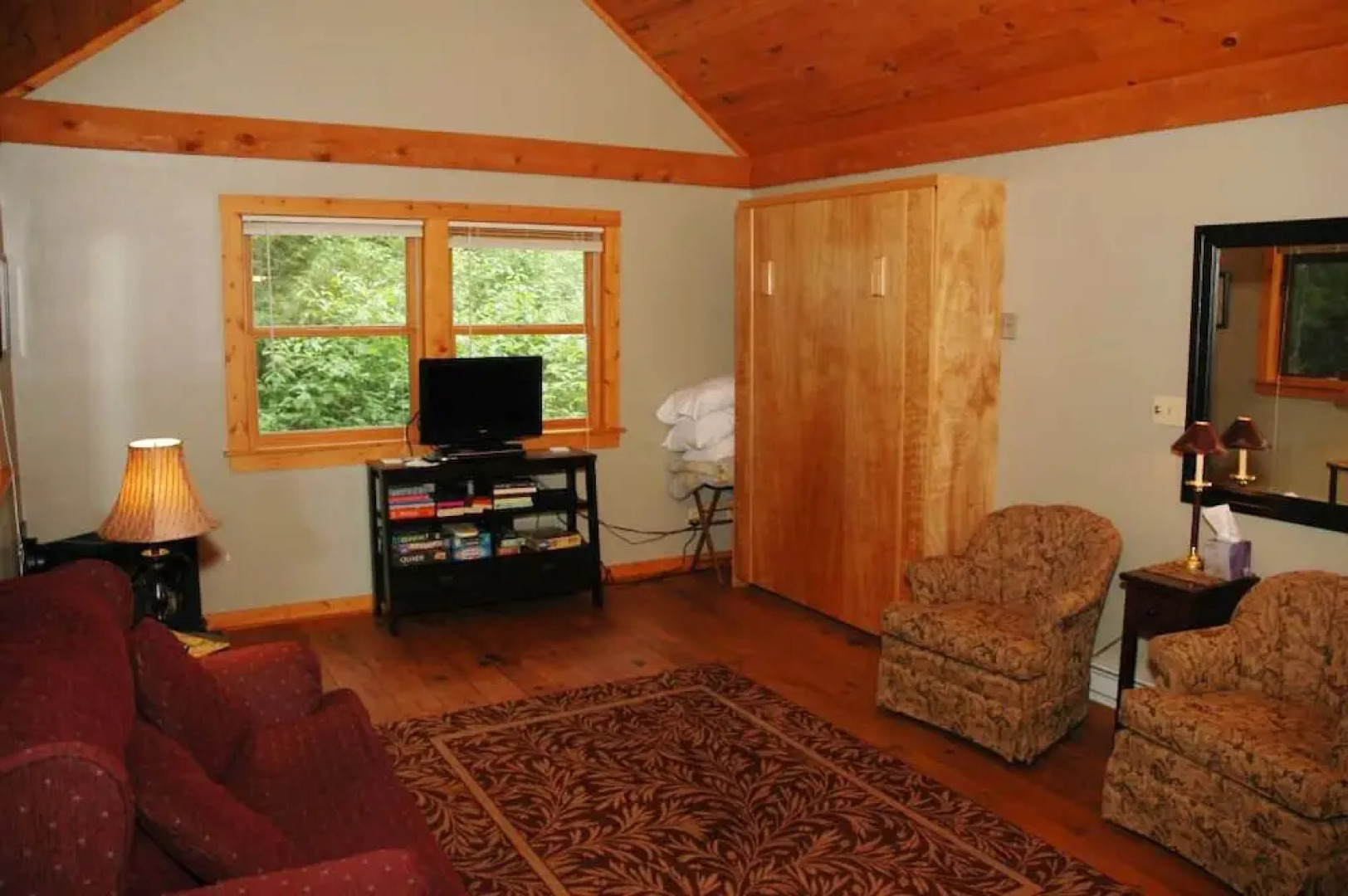 Brickyard Cottage 3 by Winfield Inn