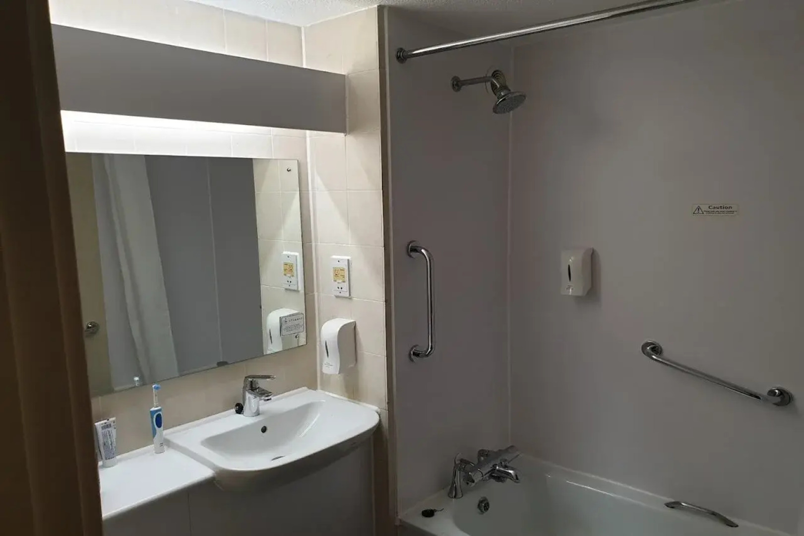 Travelodge Manchester Birch M62 Eastbound