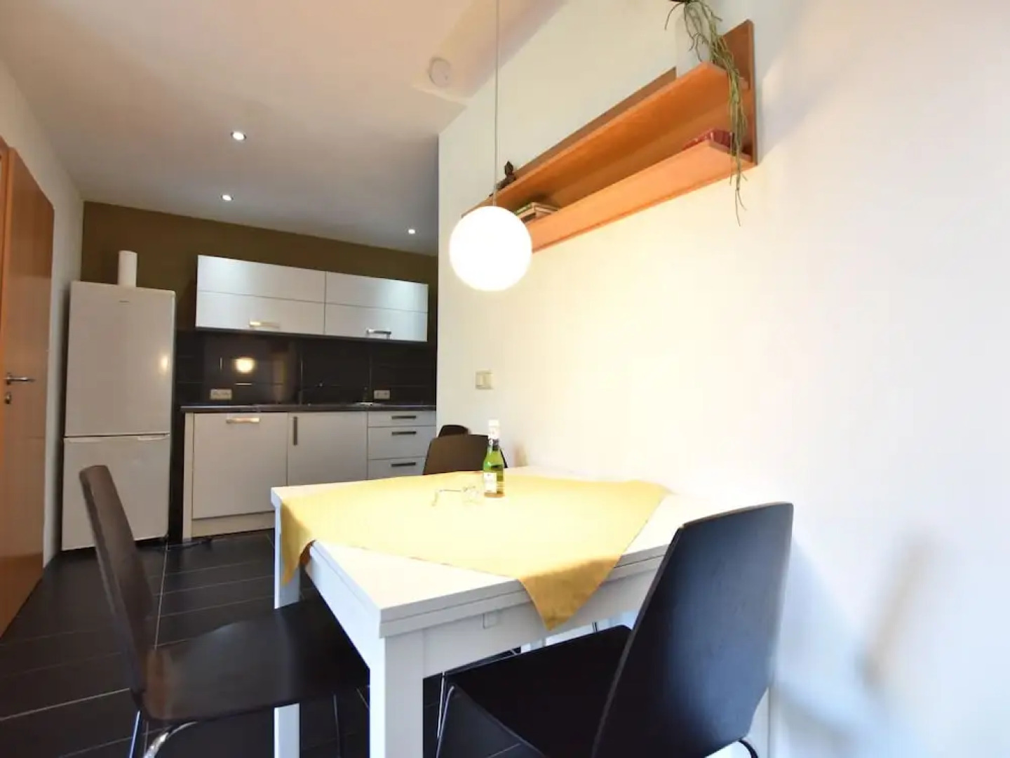 Pretty Apartment With Roofed Terrace Garden Barbecue