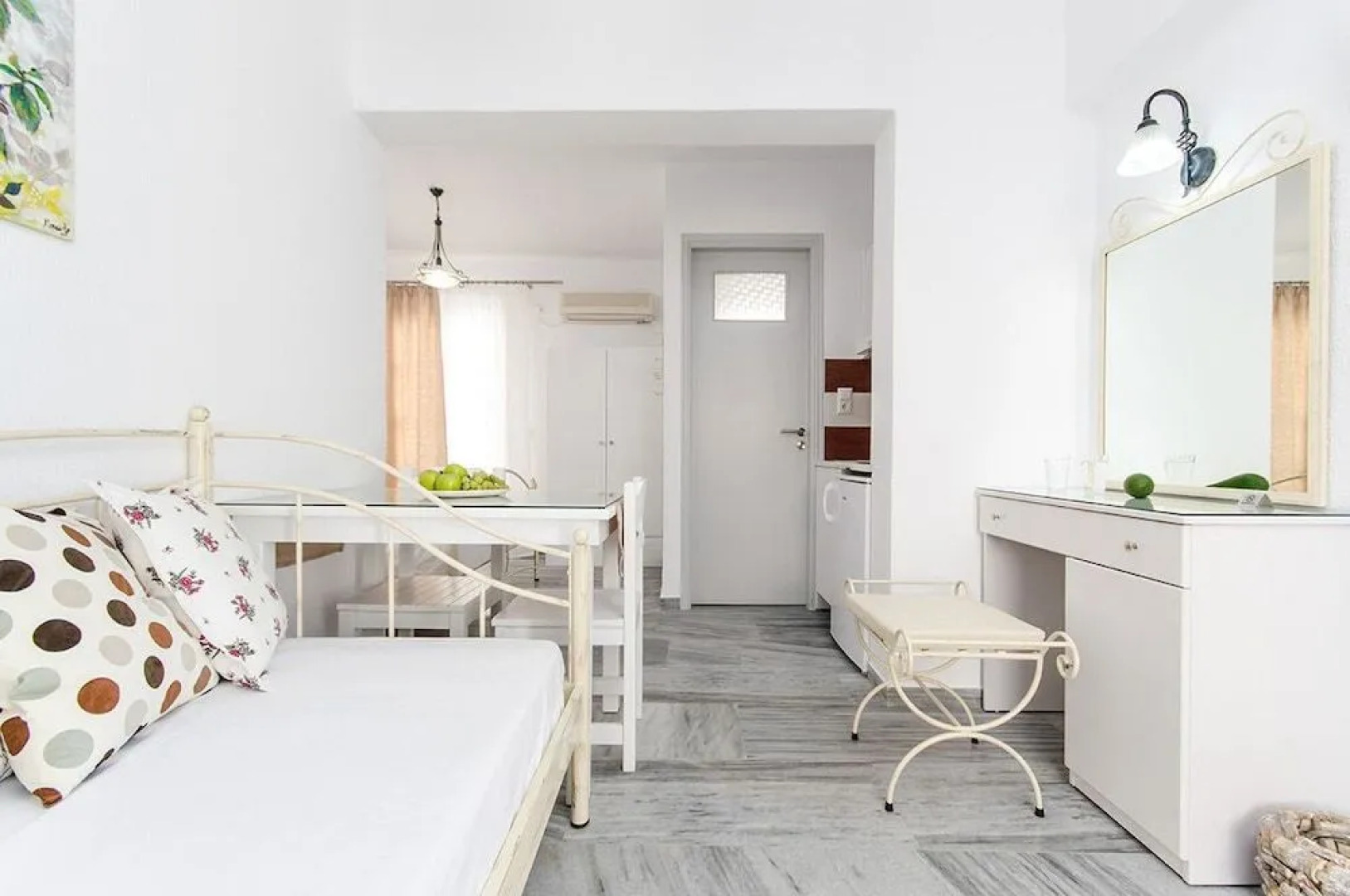 Naxos Dream Aphrodite Studios