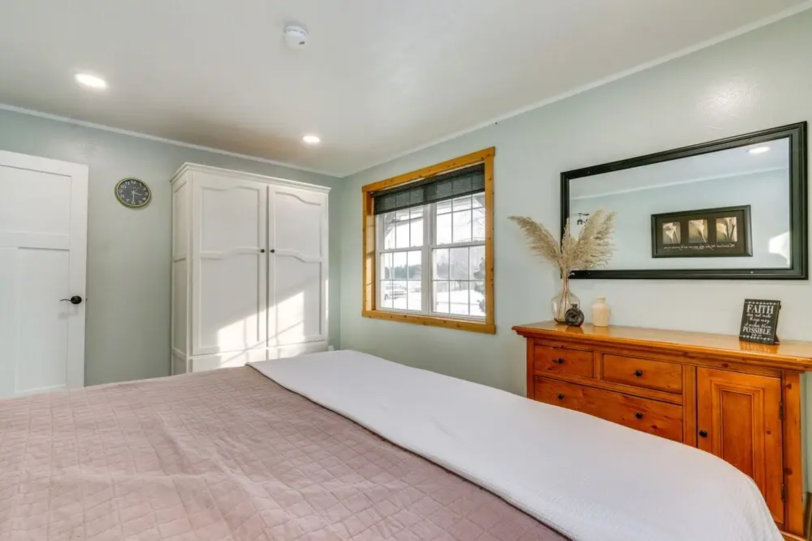 Bright Shipshewana Gem w/ Shuffleboard Table!