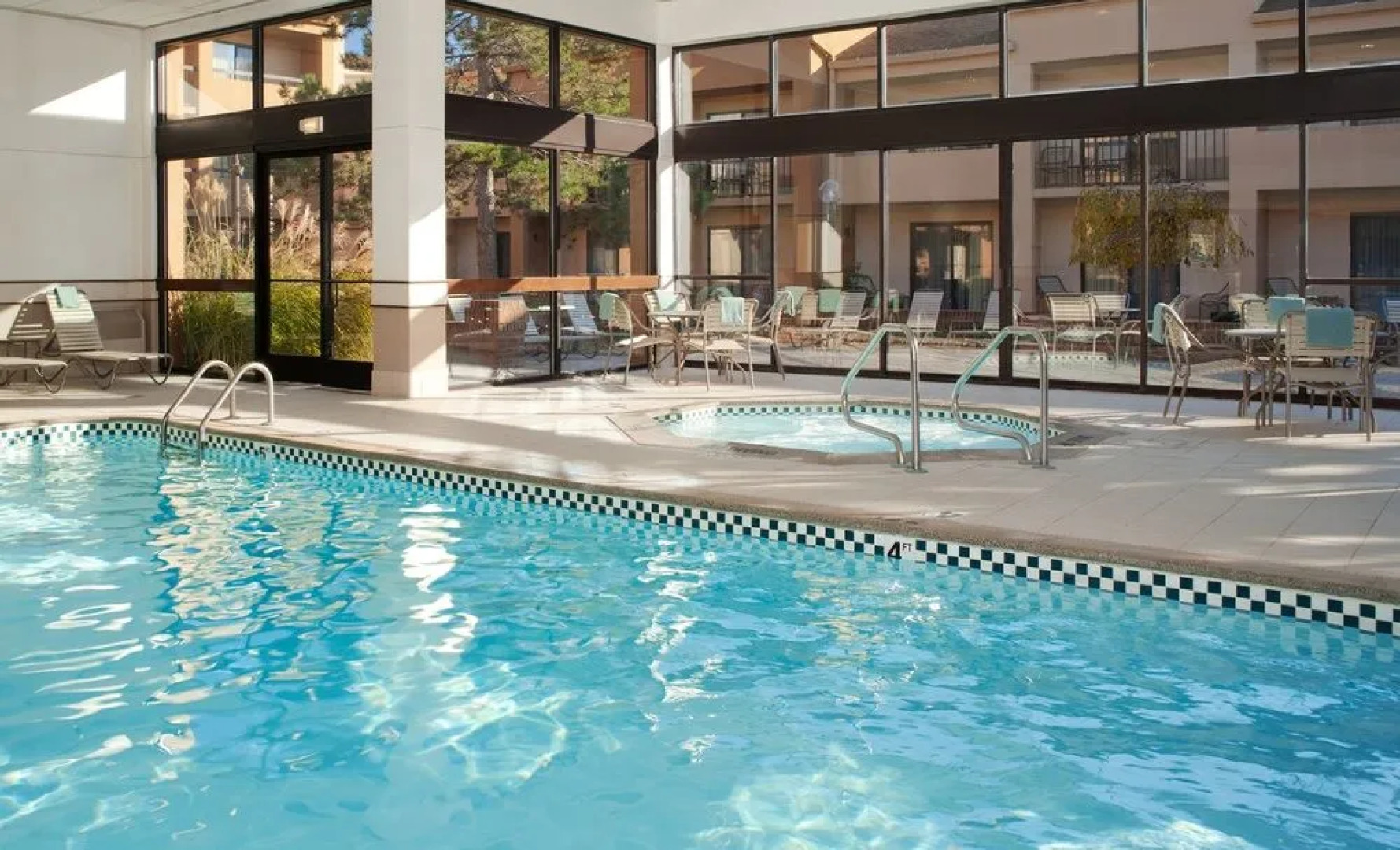 Courtyard Detroit Warren