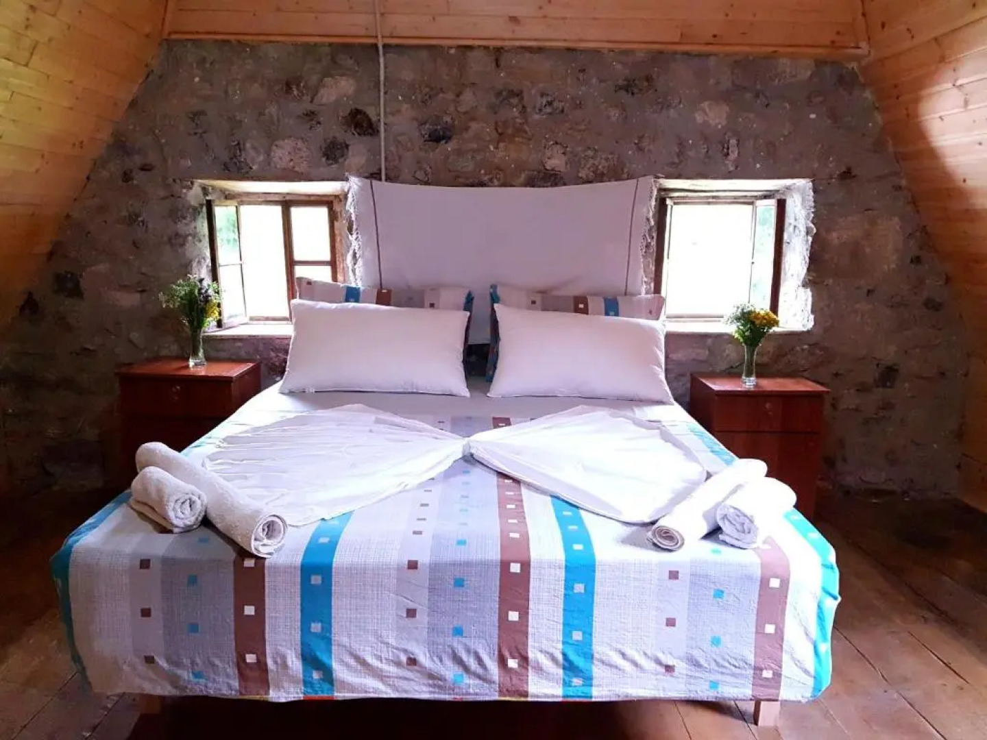 Shpella Guesthouse Theth