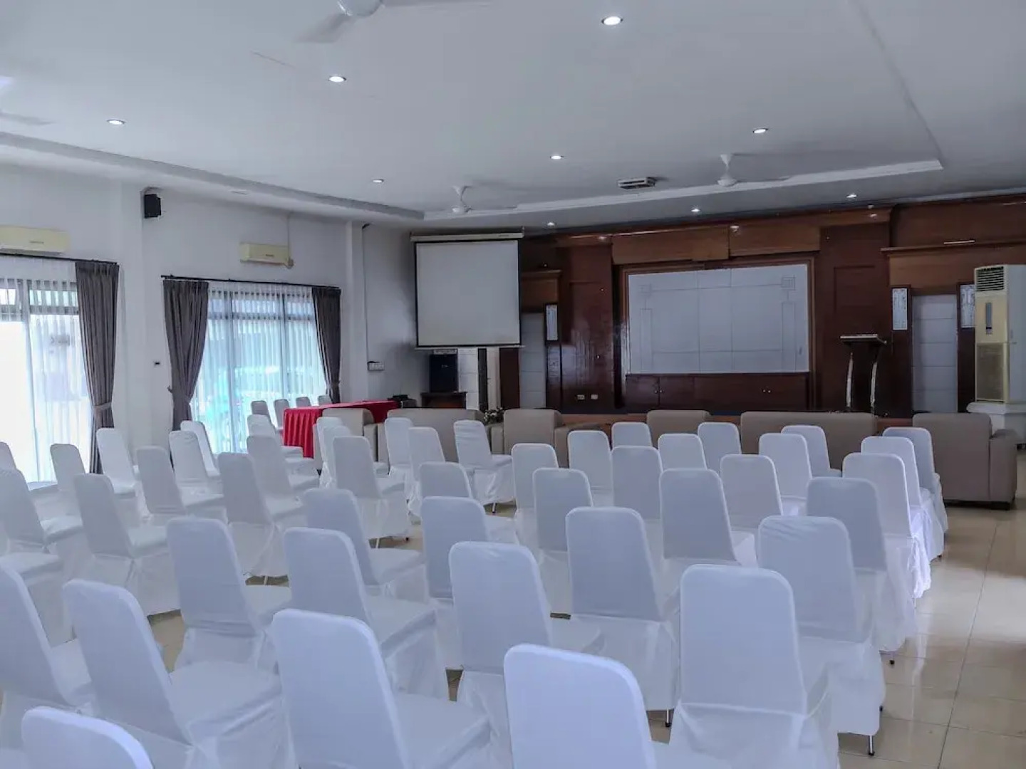 Hotel Hakmaz Taba Syariah Lubuk Linggau