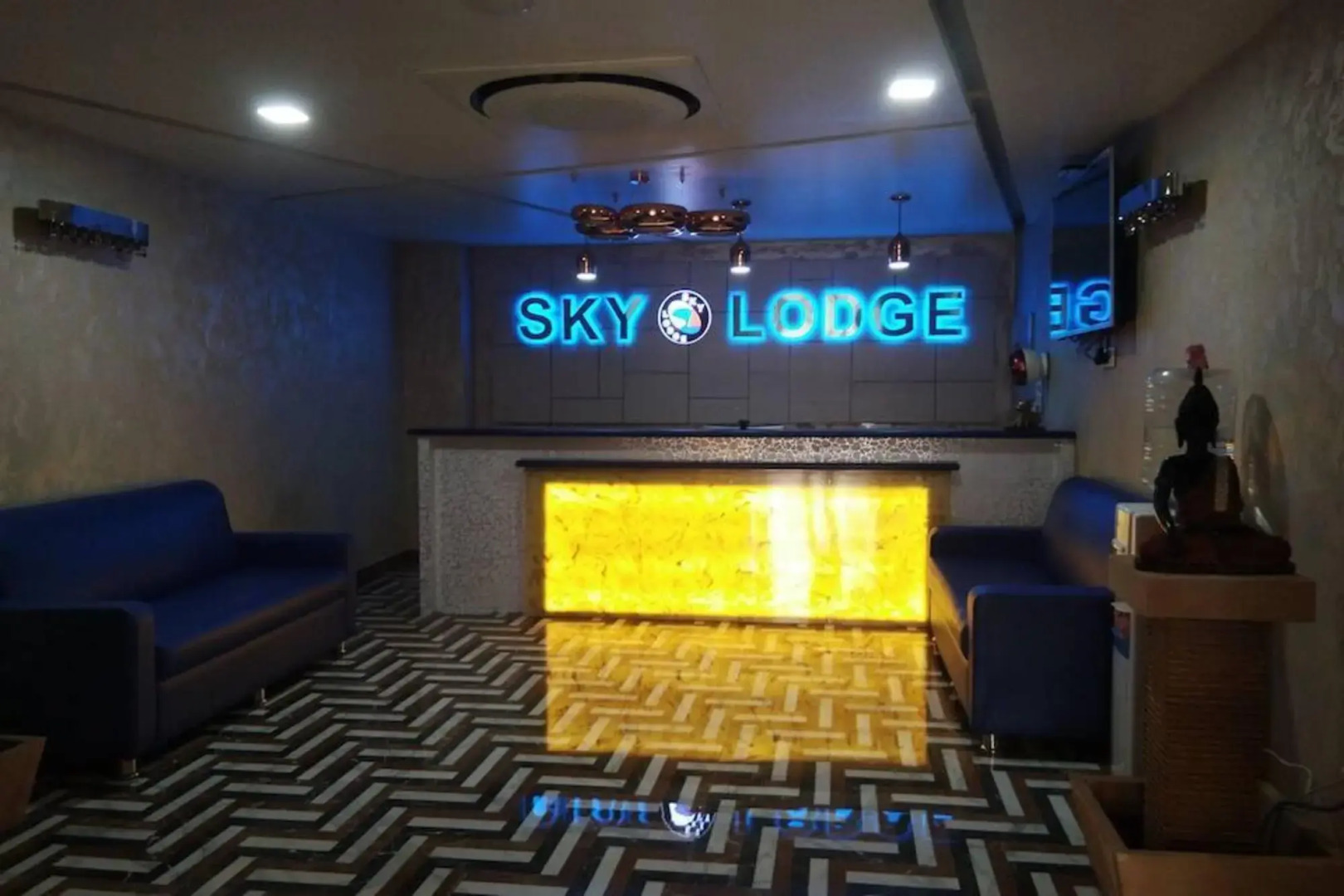 Sky Lodge