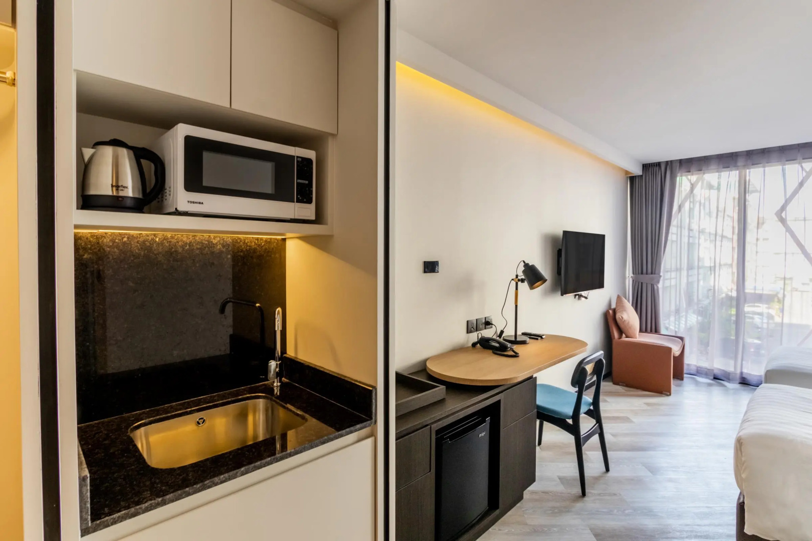 Seekers Finders Rama IV Hotel, SureStay Collection by BW