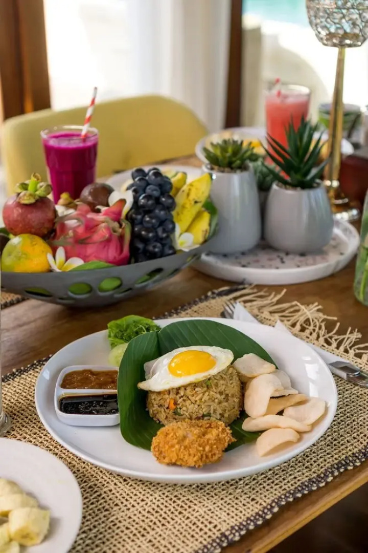 Splendid Beachfront 2 Br Villa in Seminyak