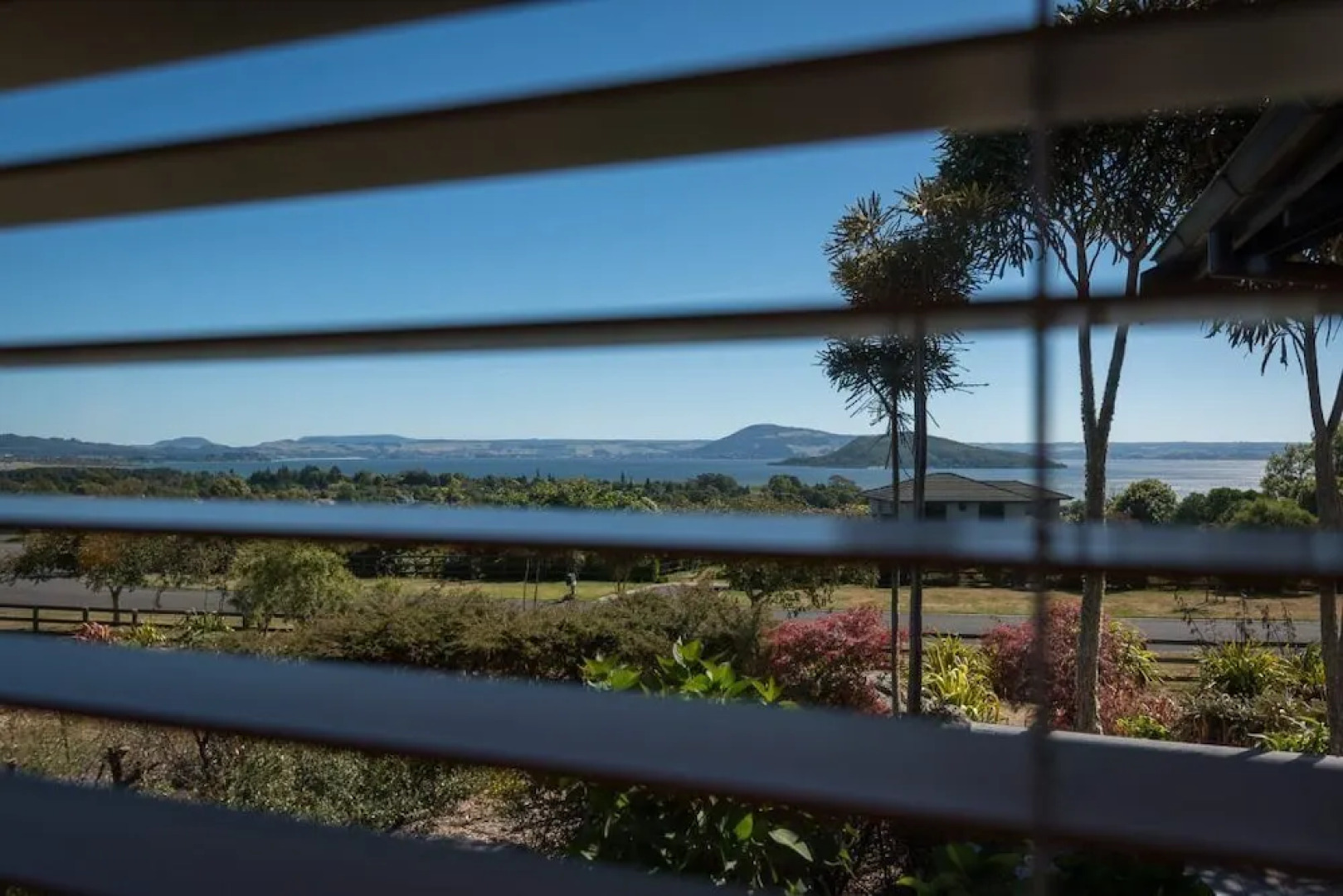 Flemington Lake View Bed  Breakfast