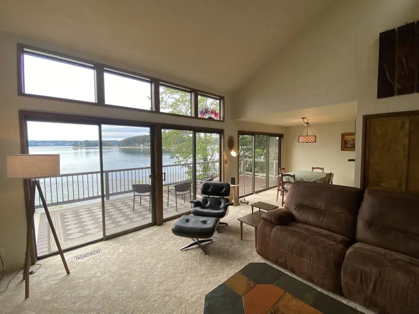 PNW MCM 155ft Private Waterfront Gem on Raft Island w/Hot Tub 3 Bedroom Home by RedAwning