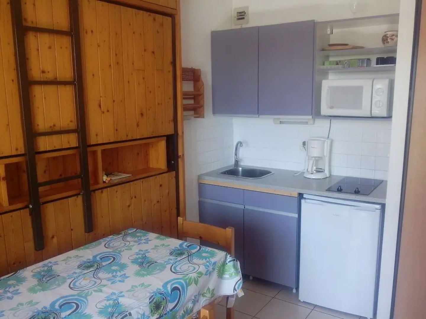 Le studio de Poumatan