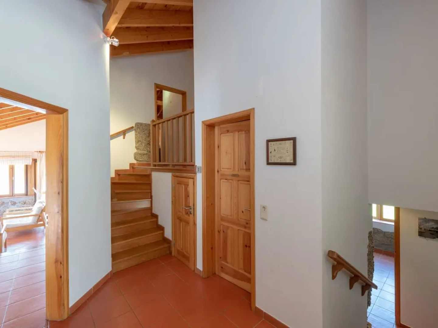 Mansion in Dao Valley by River Beach