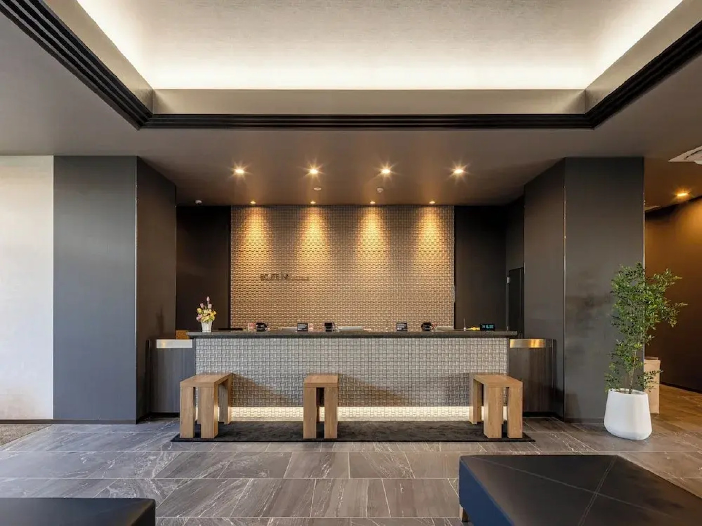 Hotel Route Inn Tonami Inter