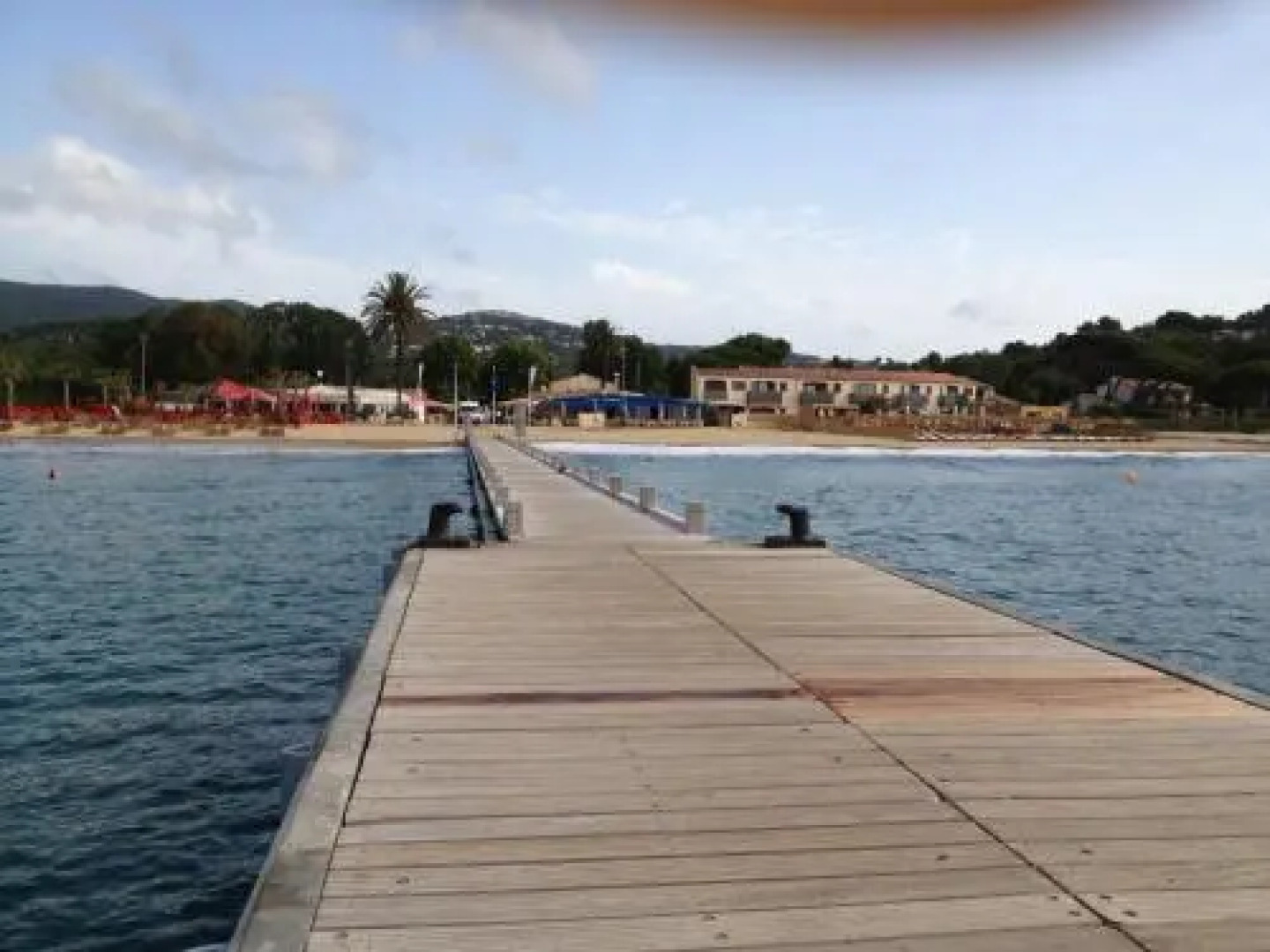 Les Pieds dans l'Eau