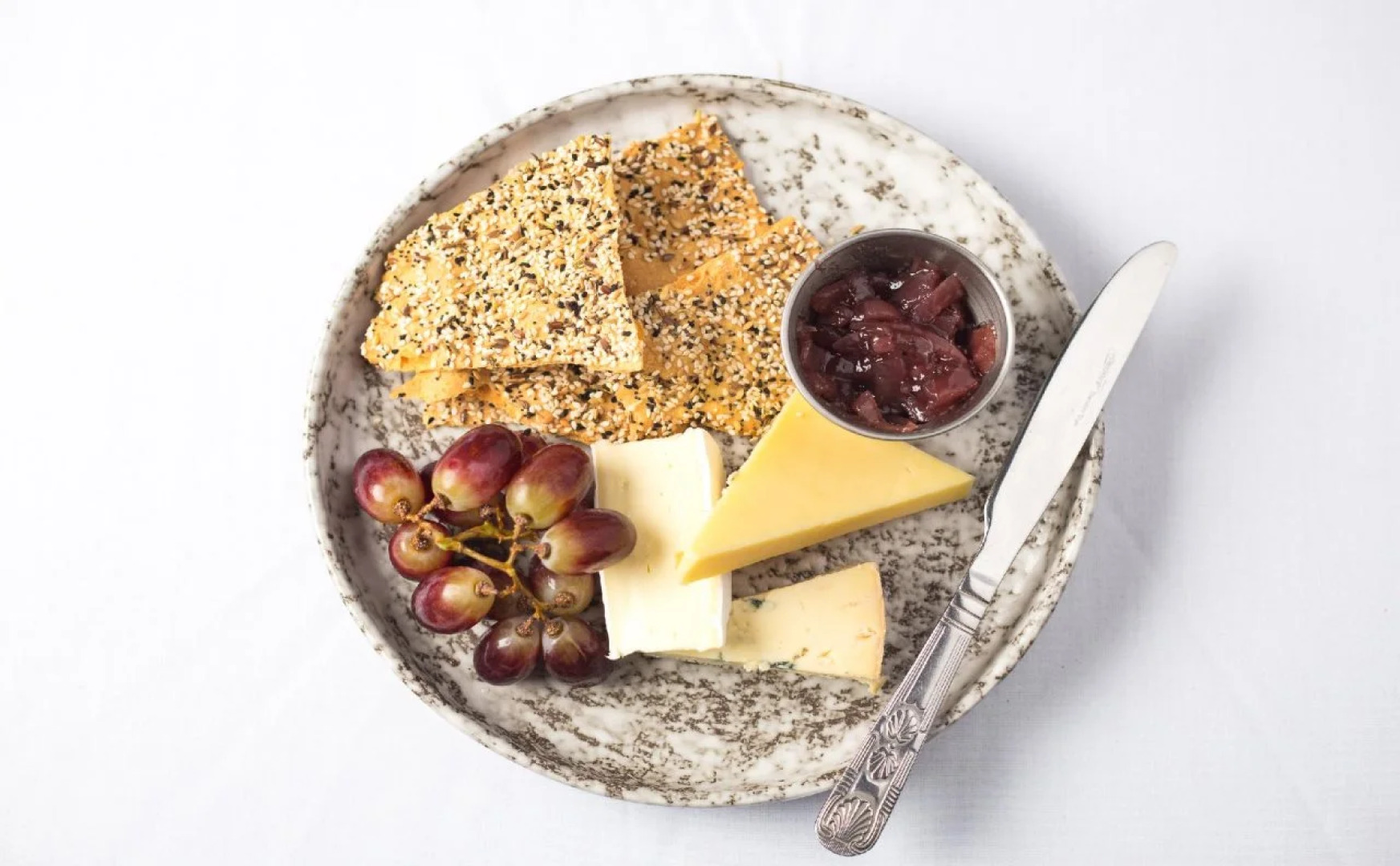 De Rougemont Manor Hotel & Suites