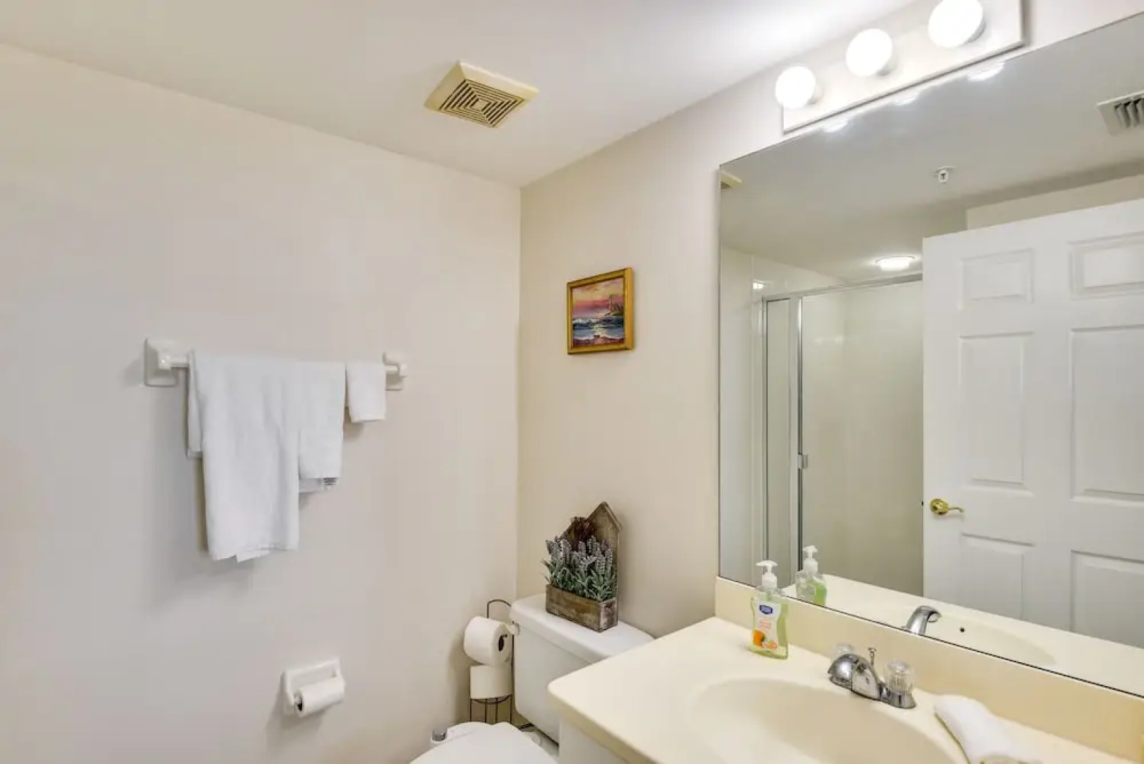 Eclectic Daytona Beach Condo w/ Breathtaking View!