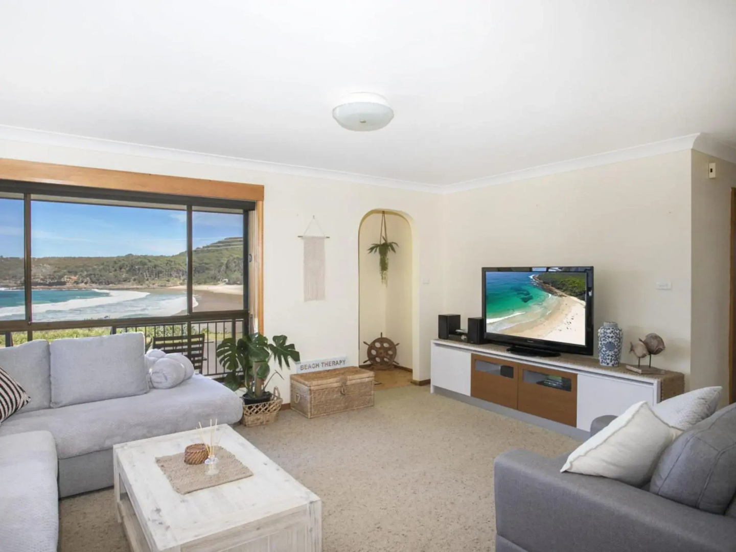 Wooroonga Crescent 9 Kioloa NSW 2539