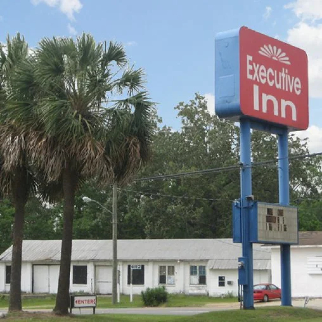Executive Inn - Marianna