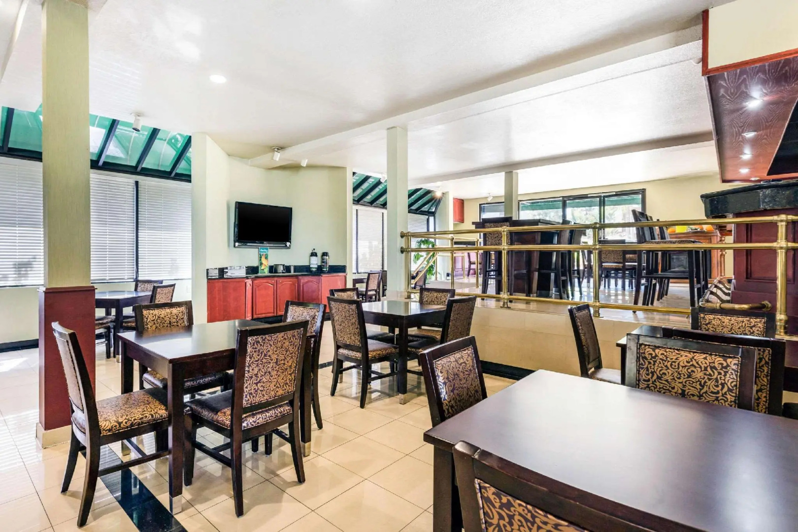 Comfort Inn & Suites Irvine Spectrum