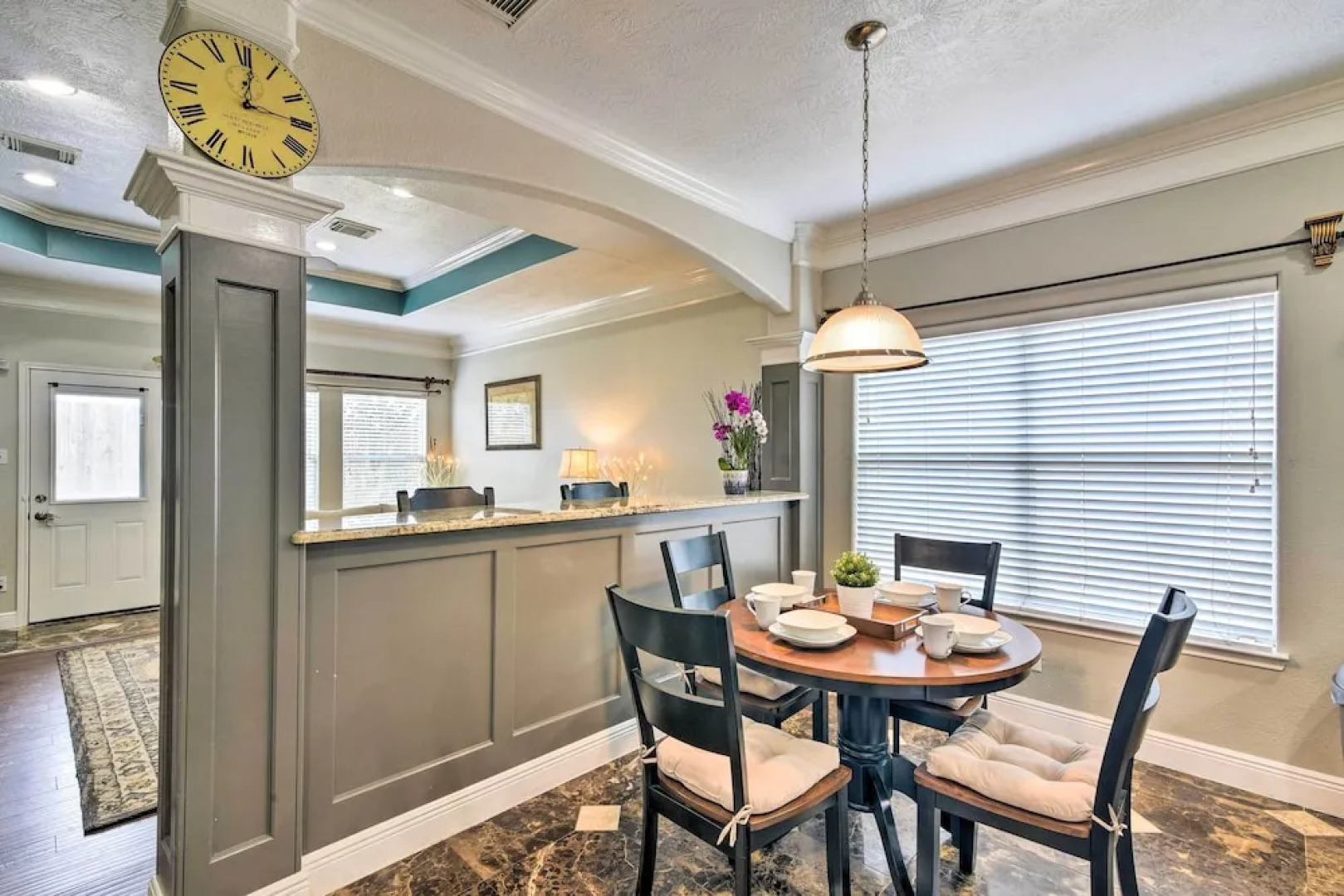 Spacious & Central Katy Retreat: 27 Mi to Houston!